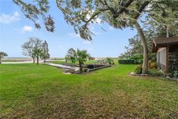 Picture of 11052 W Beach Parkway, Lake Wales, FL 33898