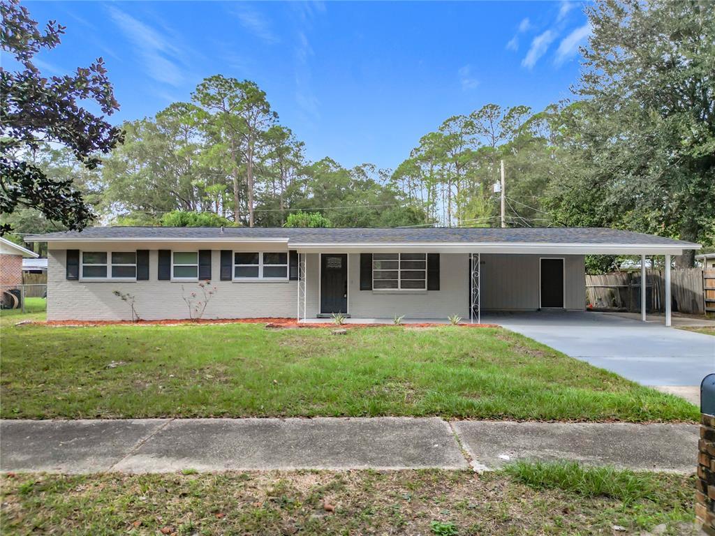 Picture of 1618 NE 16Th Terrace, Gainesville, FL 32609