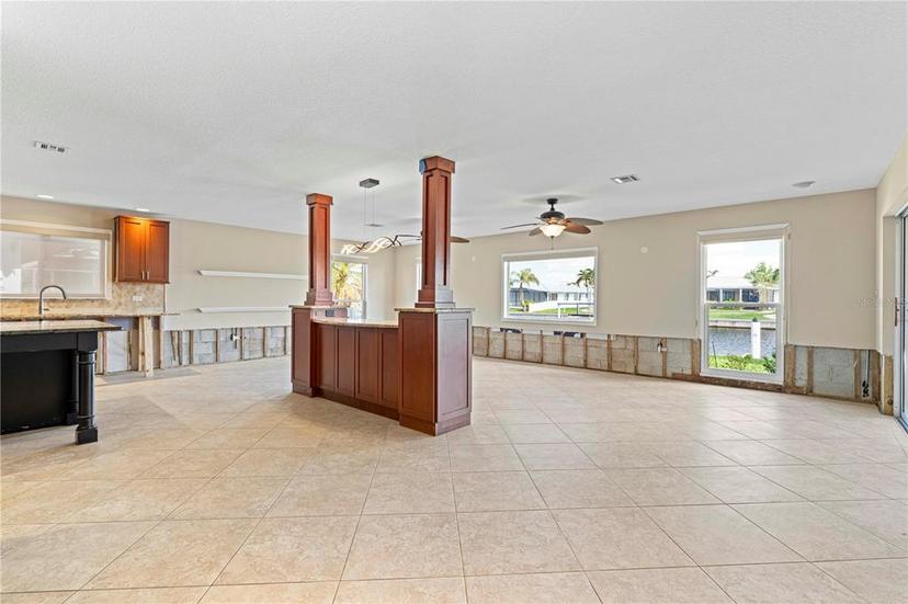 Picture of 440 Norma Court, Punta Gorda FL 33950