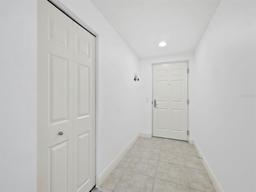 Picture of 800 N Tamiami Trail Unit 307, Sarasota, FL 34236