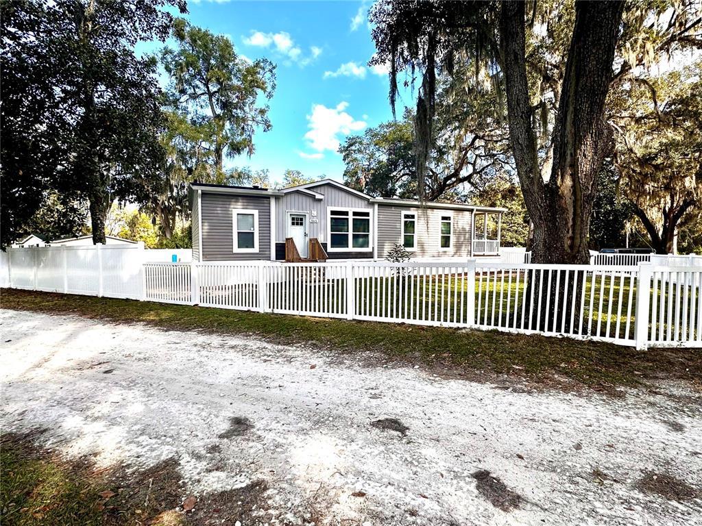 Picture of 565 NW 183Rd Lane, Citra, FL 32113