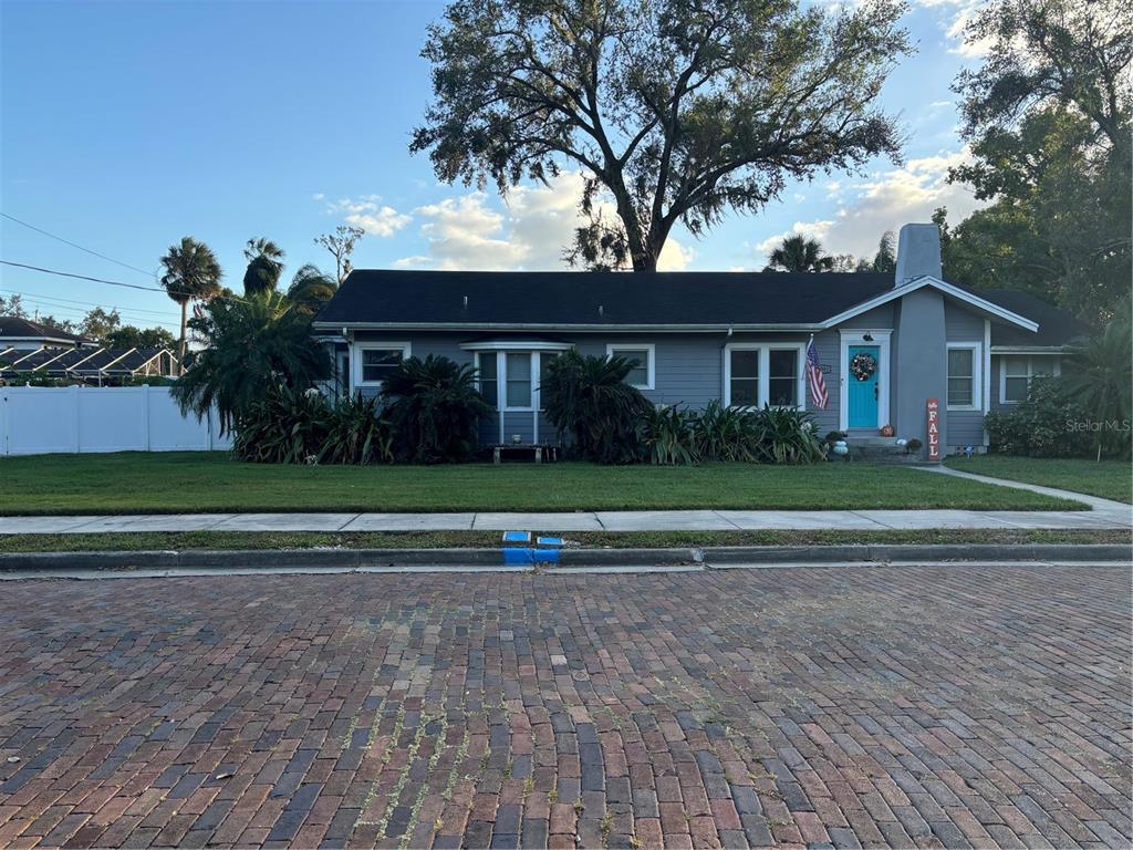 Picture of 1003 W Mahoney St, Plant City, FL 33563