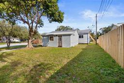 Picture of 4716 Iris Street N, St Petersburg, FL 33714