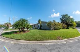 Picture of 26608 Bermuda Drive, Tavares, FL 32778