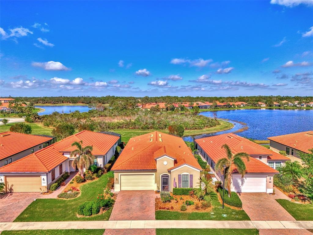 Picture of 10618 Corkwood Court, Venice, FL 34293