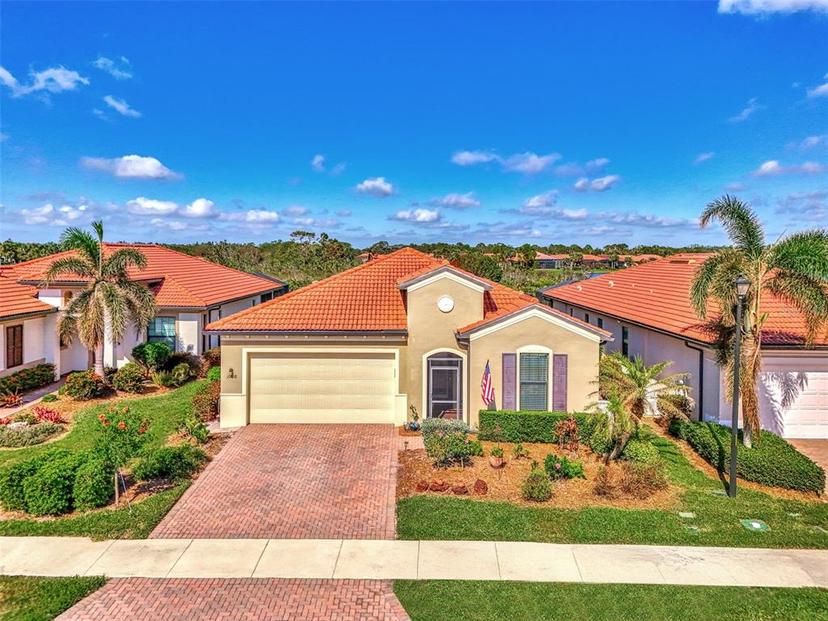 Picture of 10618 Corkwood Court, Venice FL 34293