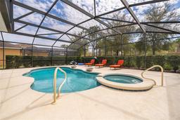 Picture of 5137 Oakbourne Avenue, Davenport, FL 33837