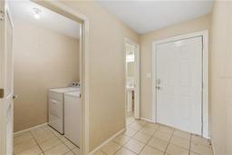 Picture of 507 NW 39Th Road Unit 319, Gainesville, FL 32607