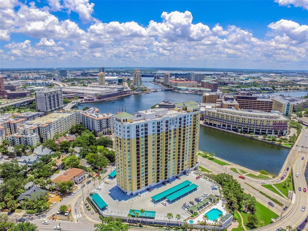 Picture of 345 Bayshore Boulevard Unit 808, Tampa, FL 33606