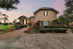 Picture of 12709 Mannhurst Oak Lane, Lithia, FL 33547