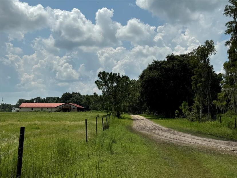 Picture of 6893 Fussell Road, Polk City FL 33868