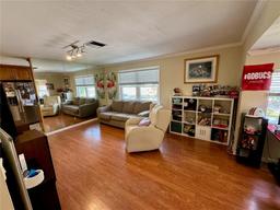 Picture of 3247 38Th Way S Unit E, St Petersburg, FL 33711