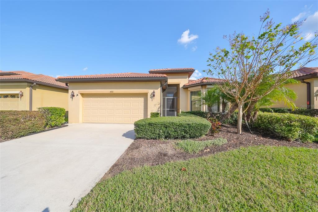 Picture of 5721 Sunset Falls Drive, Apollo Beach, FL 33572