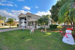 Picture of 1107 Caravan Loop, Polk City, FL 33868