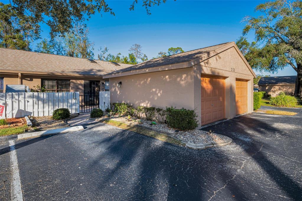 Picture of 3135 Charter Club Drive Unit G, Tarpon Springs, FL 34688