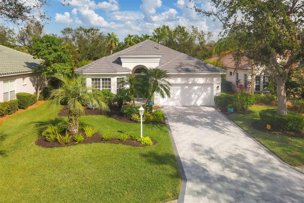 Picture of 6927 Lennox Place, University Park, FL 34201