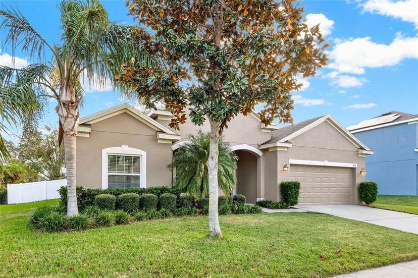 Picture of 3258 Spicer Avenue, Grand Island FL 32735