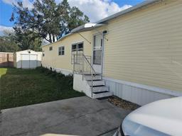 Picture of 2004 Lake Linda Circle, Lutz, FL 33558