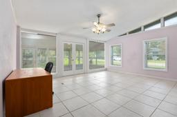 Picture of 831 NW 20Th Terrace, Gainesville, FL 32603