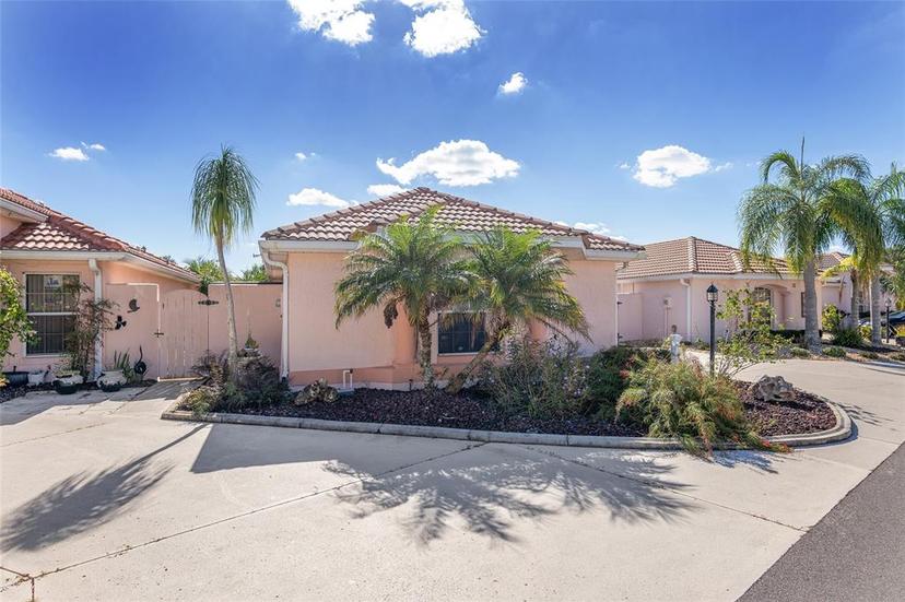 Picture of 1308 Santa Maria Avenue, The Villages FL 32159