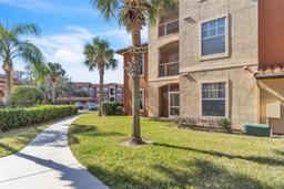 Picture of 5512 Metrowest Boulevard Unit 110, Orlando, FL 32811