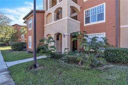 Picture of 5512 Metrowest Boulevard Unit 110, Orlando, FL 32811