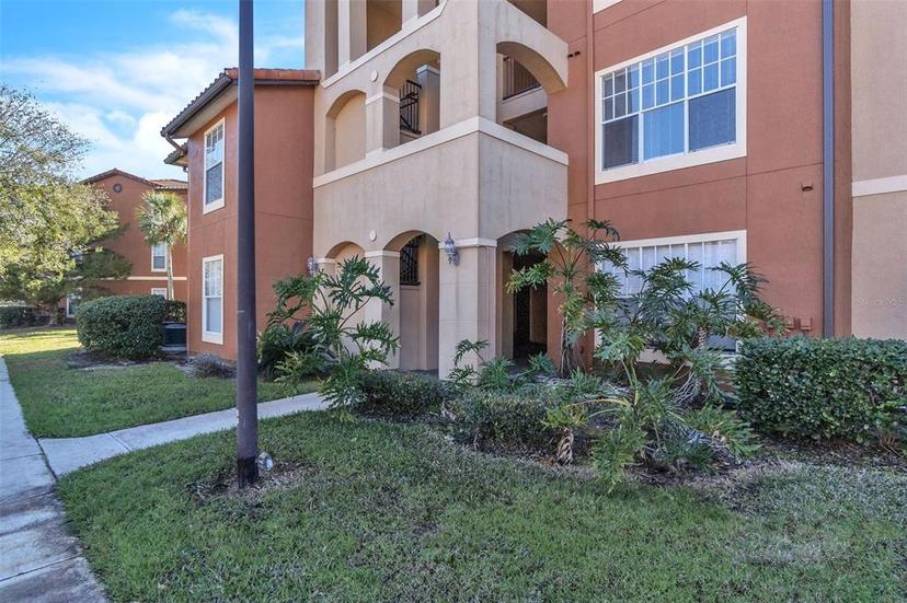 Picture of 5512 Metrowest Boulevard Unit 110, Orlando FL 32811