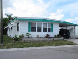 Picture of 5619 Bayshore Road Unit 119, Palmetto, FL 34221