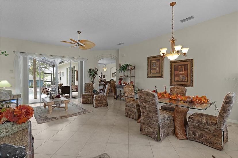 Picture of 4912 Sawgrass Lake Circle, Leesburg FL 34748