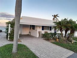 Picture of 957 Spanish Drive N, Longboat Key, FL 34228