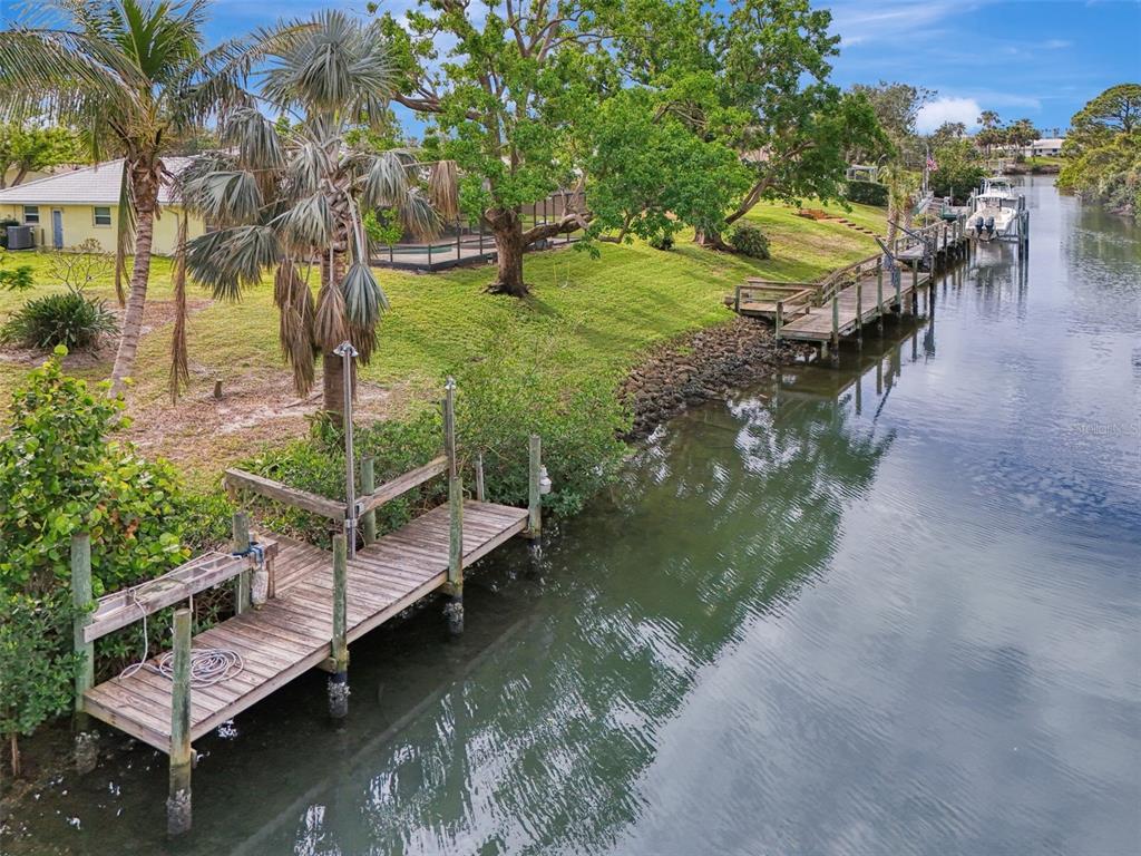 Picture of 444 Bellini Circle, Nokomis, FL 34275