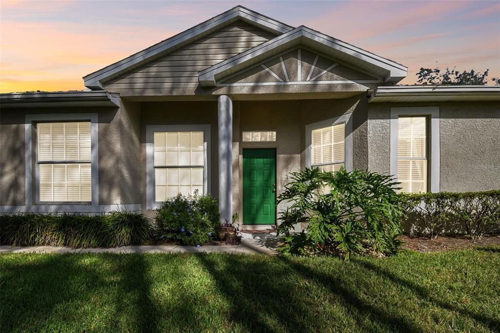 Picture of 1687 Starling Drive, Tarpon Springs, FL 34689