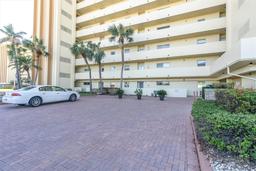 Picture of 4575 Cove Circle Unit 202, St Petersburg, FL 33708