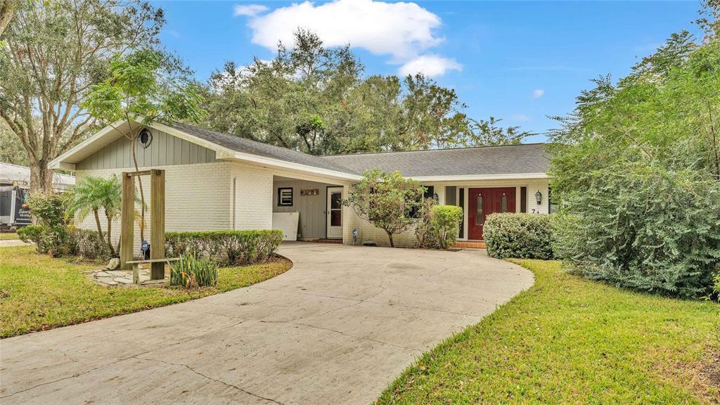 Picture of 712 Orange Valley Lane, Lakeland, FL 33813