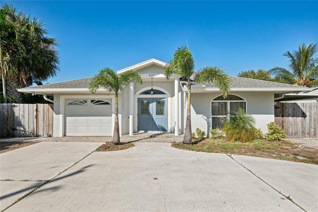 Picture of 212 14Th Place, Vero Beach, FL 32960