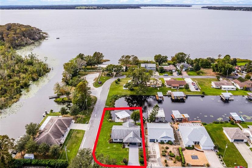 Picture of 26603 W Cove Drive, Tavares FL 32778