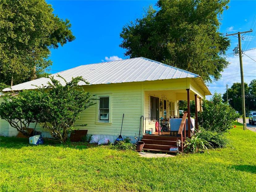 Picture of 177 S Magnolia Avenue, Center Hill FL 33514