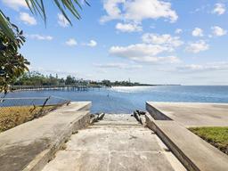 Picture of 1904 Gulfview Drive, Holiday, FL 34691