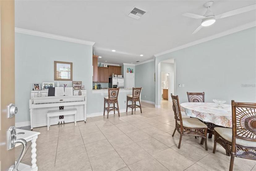 Picture of 5641 Sunset Falls Drive, Apollo Beach FL 33572