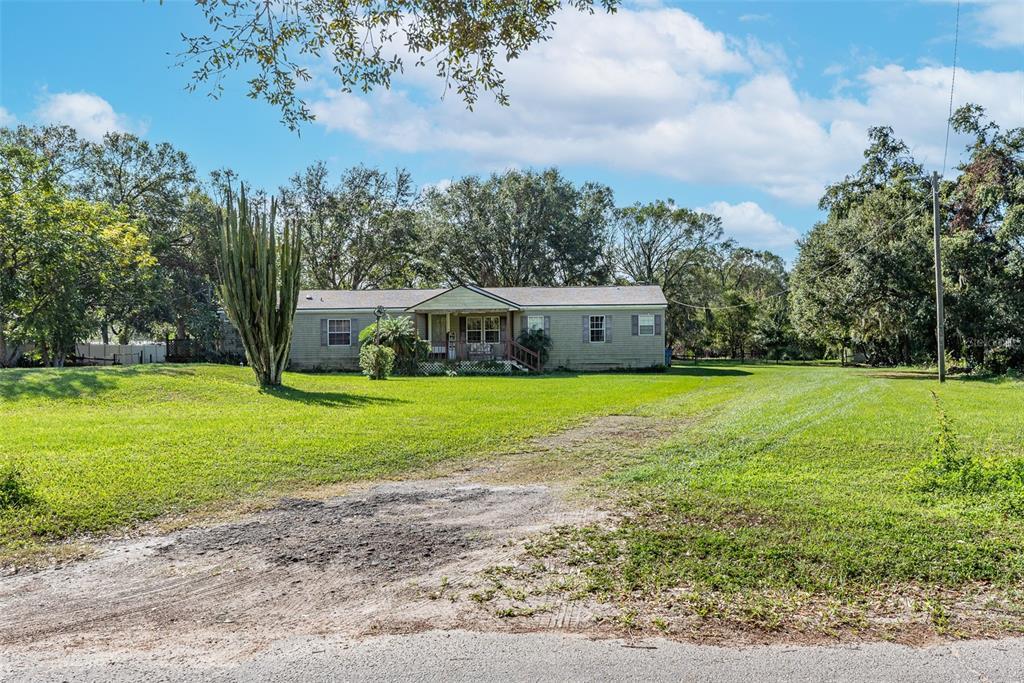 Picture of 4815 Charleston Avenue, Plant City, FL 33566