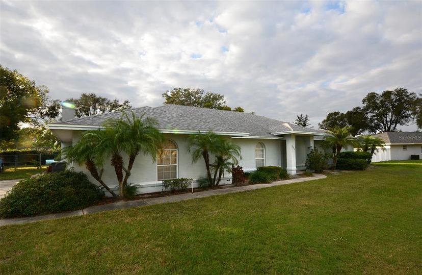 Picture of 2556 Roslyn Lane, Lakeland FL 33812