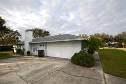 Picture of 2556 Roslyn Lane, Lakeland, FL 33812