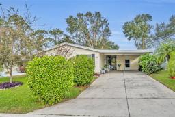 Picture of 3410 Manatee Road, Tavares, FL 32778