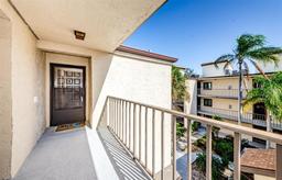 Picture of 2209 Belleair Road Unit C15, Clearwater, FL 33764