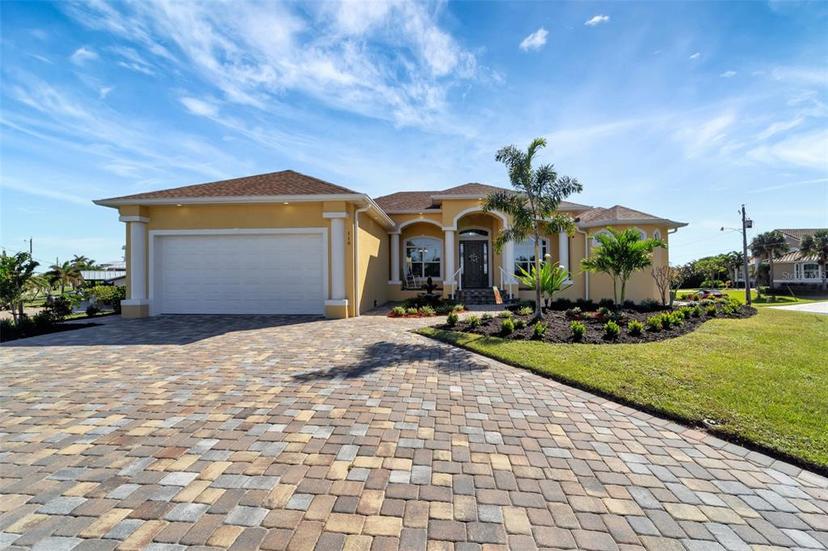 Picture of 118 Creek Drive Se, Port Charlotte FL 33952