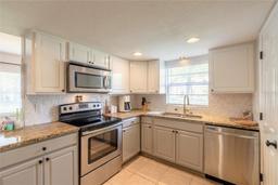 Picture of 415 Banana Cay Drive Unit F, South Daytona, FL 32119