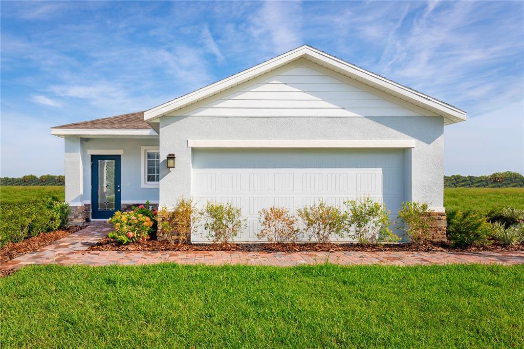 Picture of 2595 Scenic Park Loop, Wimauma, FL 33598