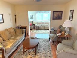 Picture of 390 301 Boulevard W Unit 30B, Bradenton, FL 34205