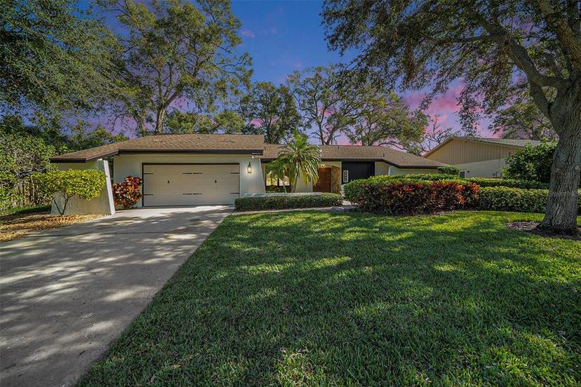 Picture of 2383 Indian Trail E, Palm Harbor FL 34683