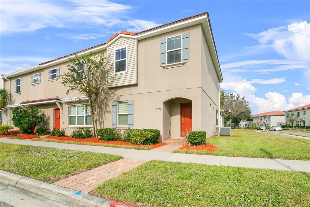 Picture of 2923 Via Tuscany Way, Kissimmee, FL 34744